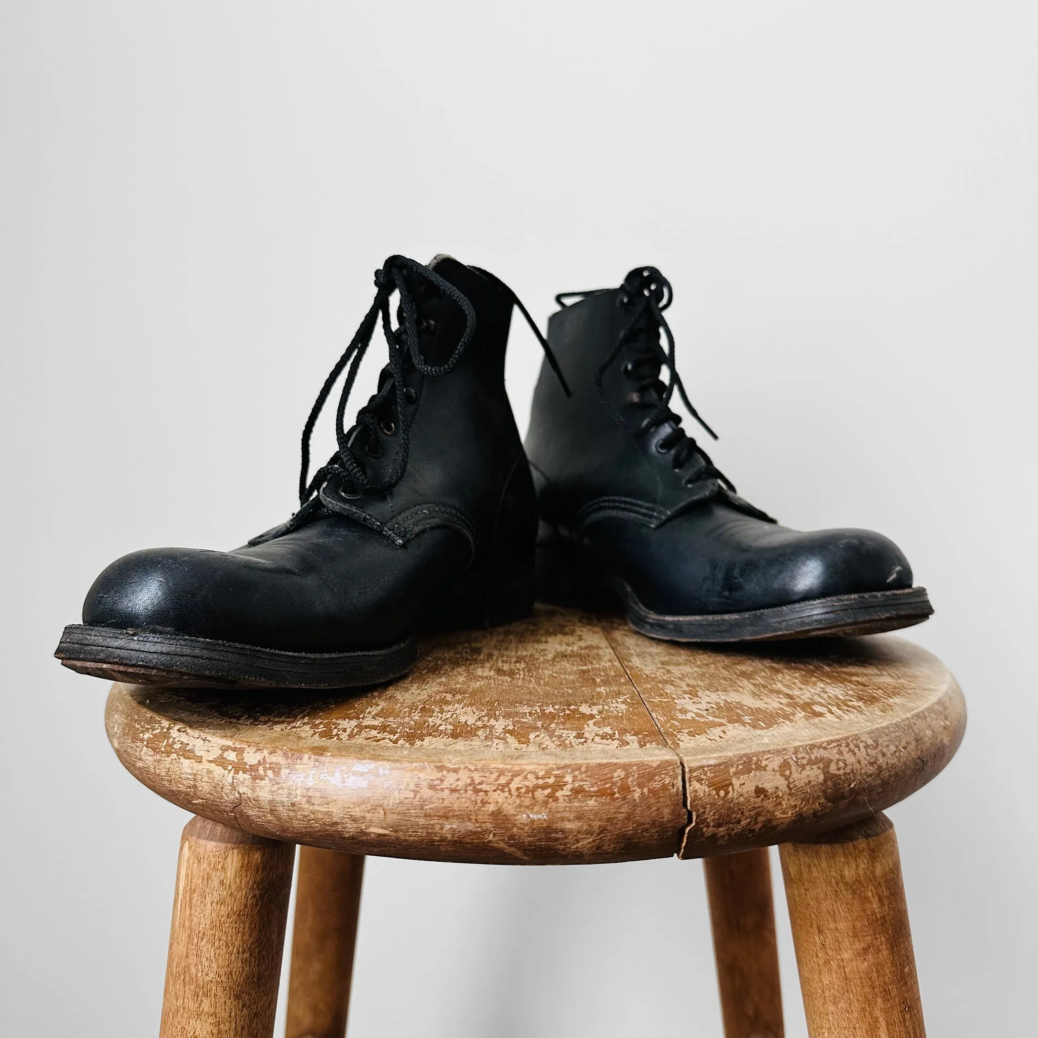 1940s - 1950s Well-Worn Black Leather Military Style Combat Boot Lace-Up Tap Dance Boots - Sz. 39