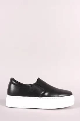 Qupid Vegan Leather Slip-On Flatform Sneaker