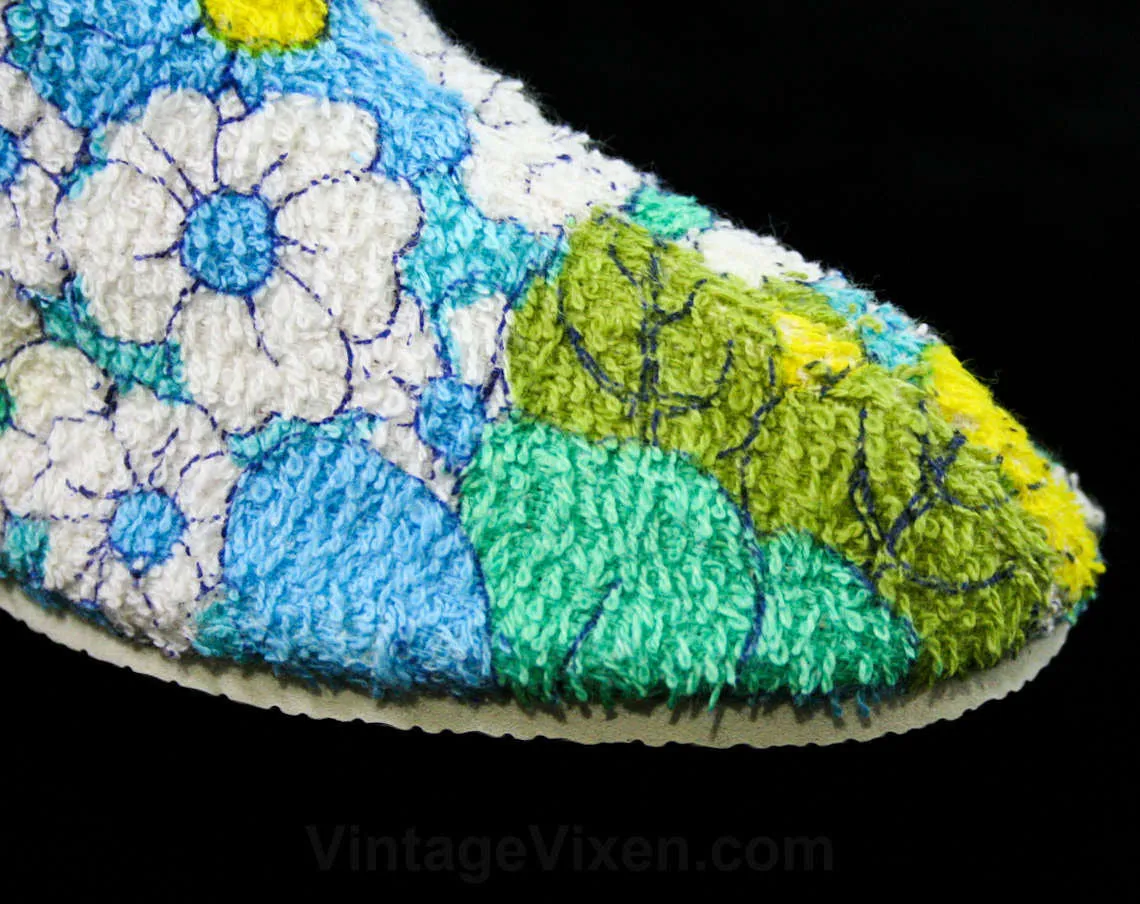 Size 13 Girl's Slippers - Cute 1960s Girls Terrycloth Cotton Booties - Blue Green Gold Toddler Childs Indoor House Shoe - 60s Deadstock